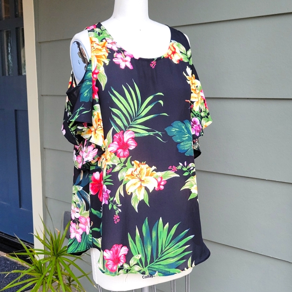 Fortune+Ivy Black Floral Off-Shoulder Sleeve